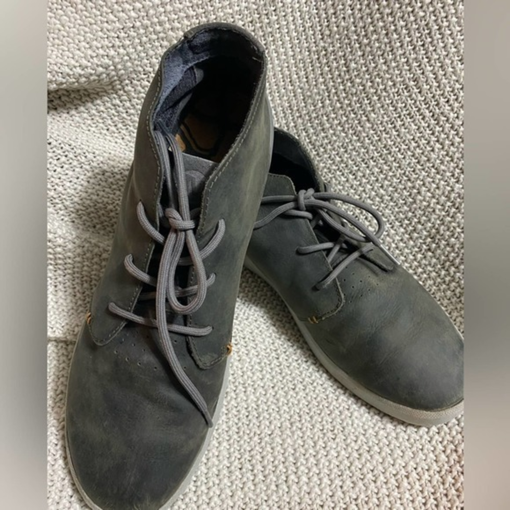 Merrell Ankle High Boots, Size‎ 11.5